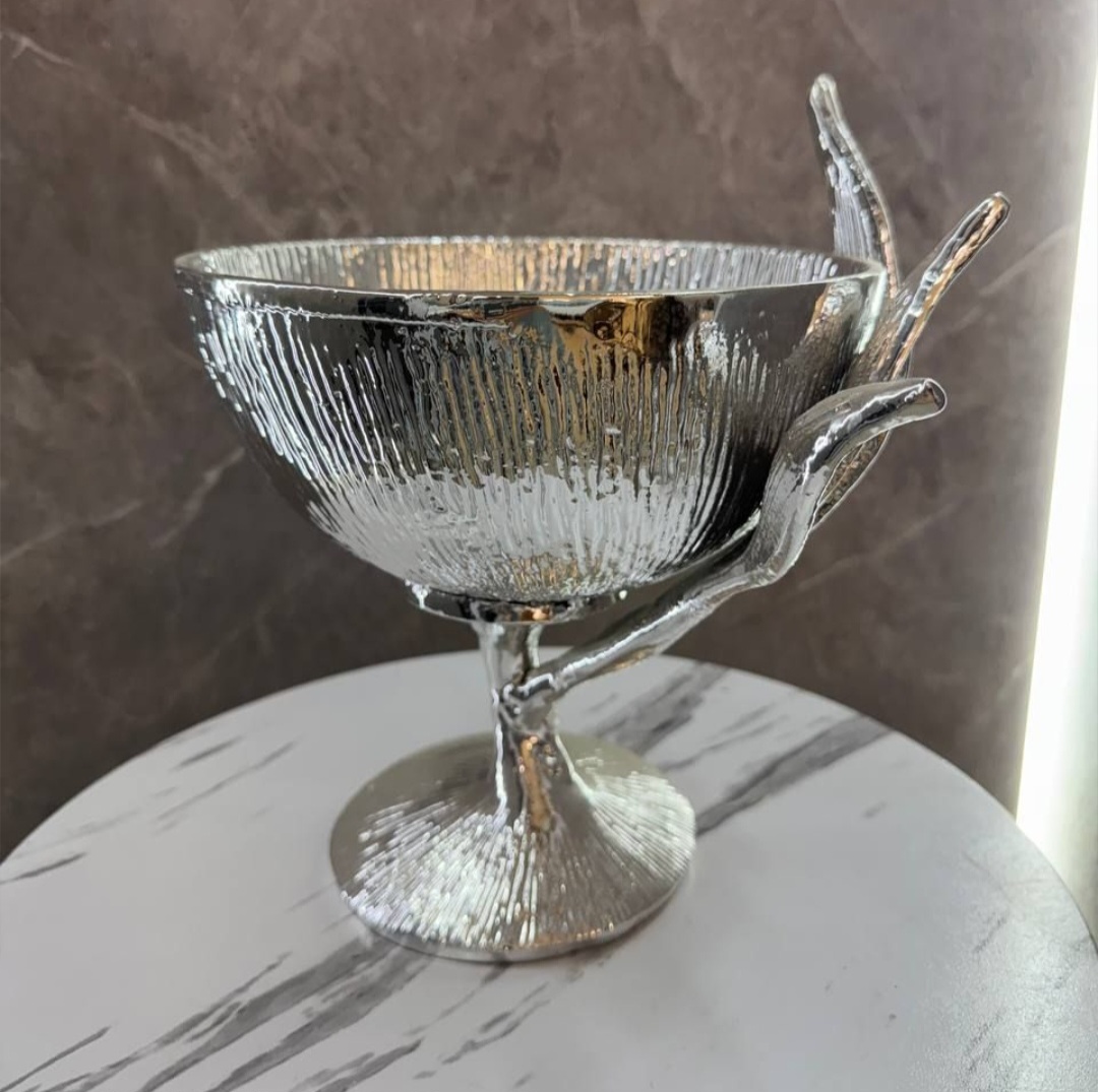 آجیل‌ خوری آلومینیومی طرح برگ سانسوریا